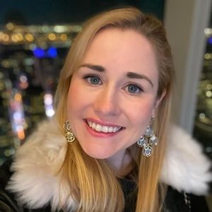 Meet your Posher, Victoria